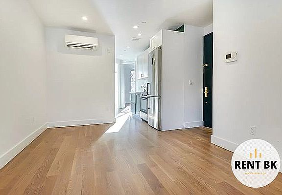 2nd image of 473 Park Ave #5B