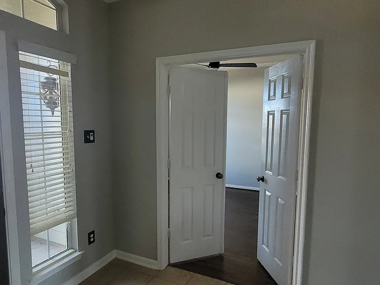 15307 Tupelo Dr — Photo 4