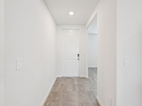 5th image of 5438 Hampton Park Circle