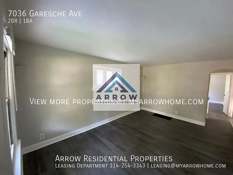 7036 Garesche Ave — Photo 3