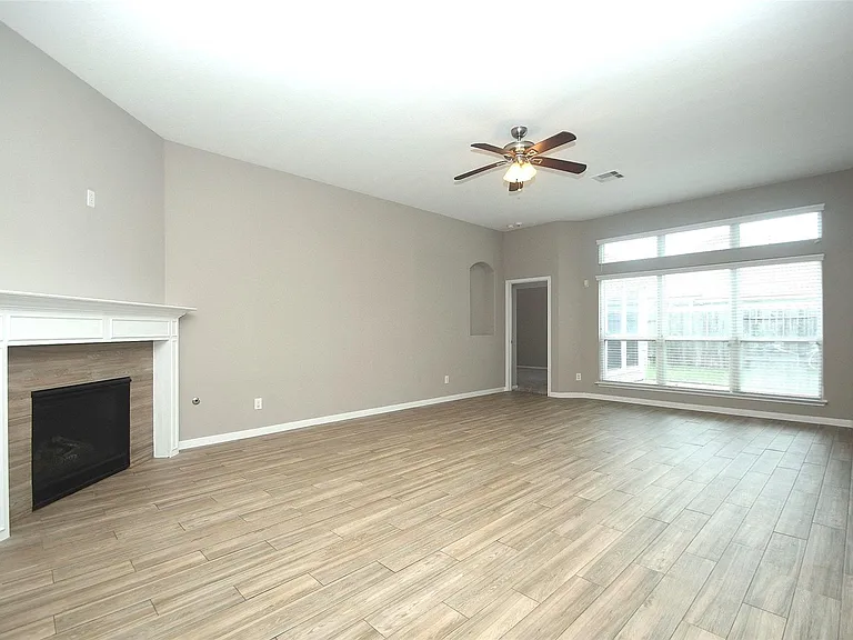 4915 Ibis Lake Ct — Photo 18