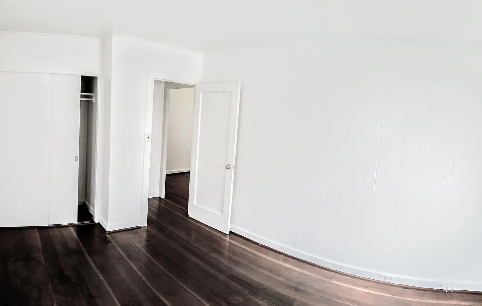 2112 Fern Street — Photo 2