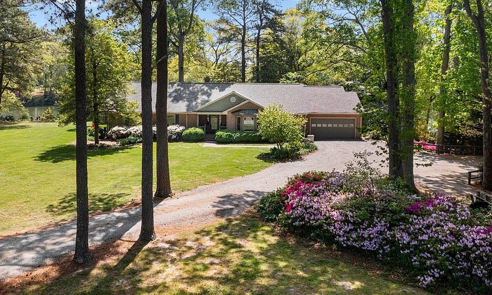 1st image of 279 Dawson Ln