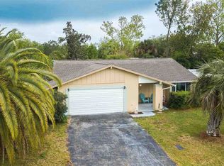 18 Farmbrook Ln, Palm Coast, FL 32137