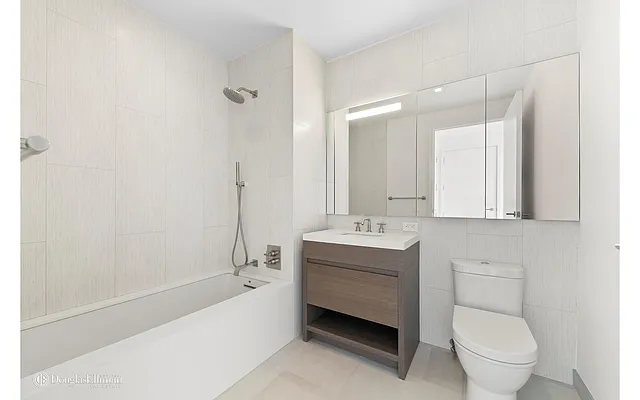 Rented by Douglas Elliman | media 7