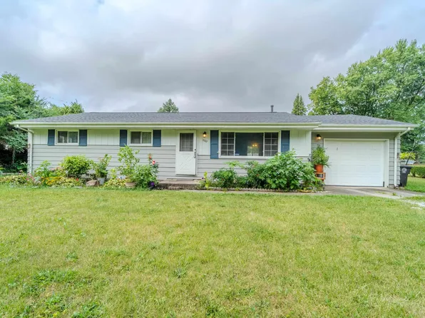 5307 Johnnie Dr, Fort Wayne, IN 46835