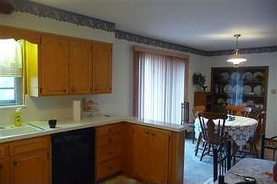 4th image of 635 Norris Dr