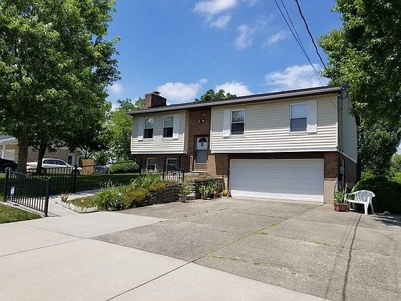3rd image of 24 Sherwood Dr