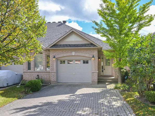 13 Montebello Ter, New Tecumseth, ON L9R 2H4