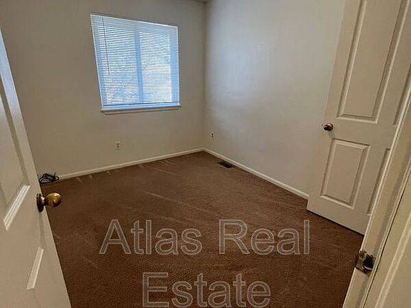 3rd image of 1400 W Louisiana Ave #1B