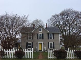 72 Fleeton Wharf Rd, Reedville, VA 22539