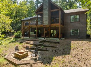 345 Darian Way, Ellijay, GA 30540