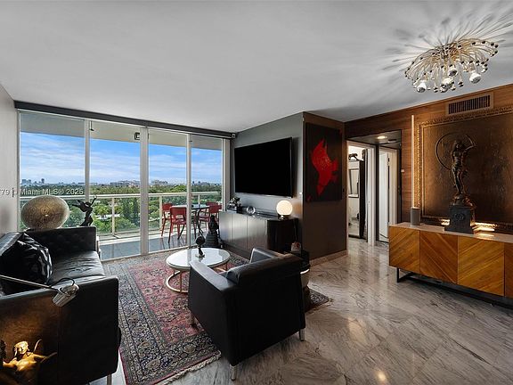 5th image of 3411 Indian Creek Dr APT 1003