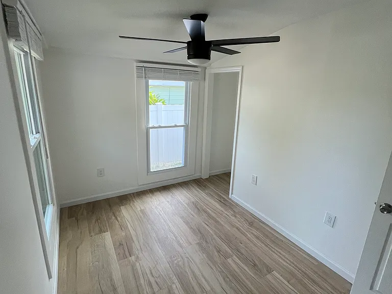 814 Minnesota Ave — Photo 16
