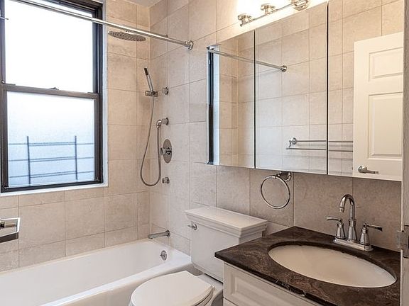 4th image of 201 E 87th St APT 12J
