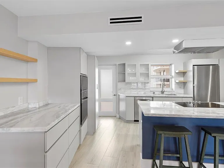 4100 Galt Ocean Dr #1004 — Photo 31