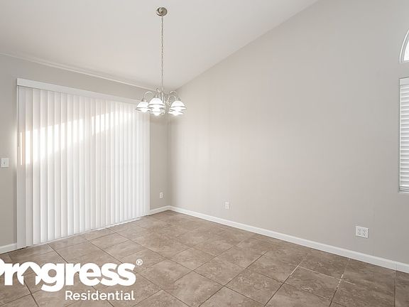 4th image of 2621 Lake Martin Ct