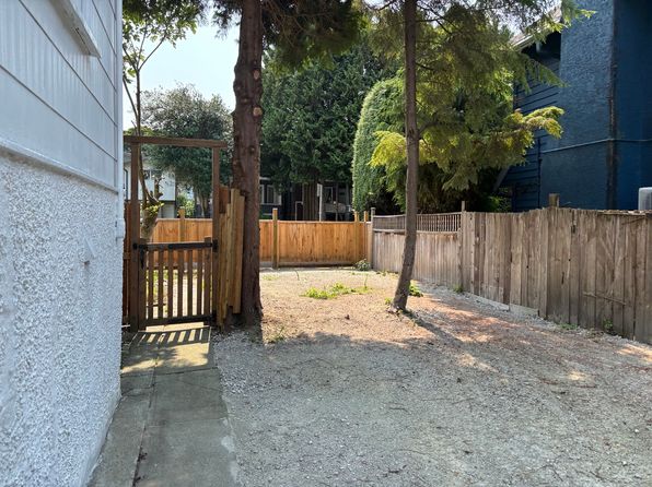 4 bedroom rental in Vancouver — photo 49