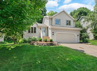 2814 Wentworth Dr, Madison, WI 53719