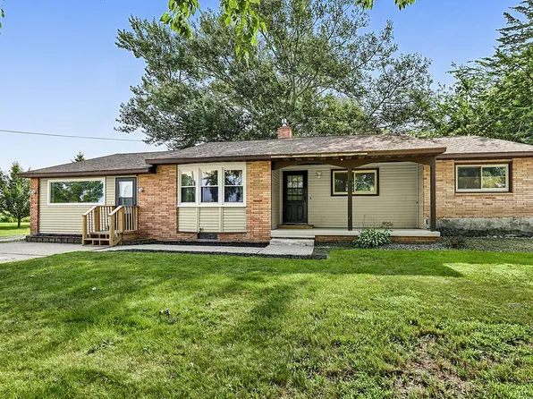 2292 Hennepin Ave N, Glencoe, MN 55336