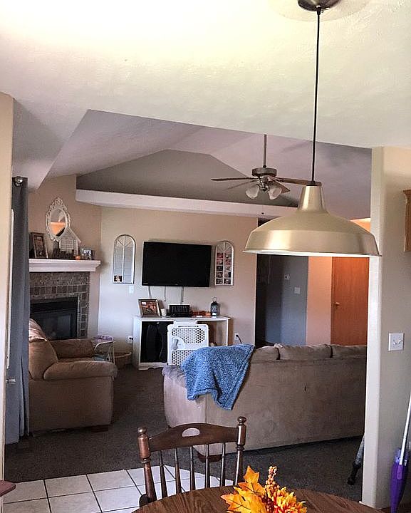 1st image of 1804 E Summit St