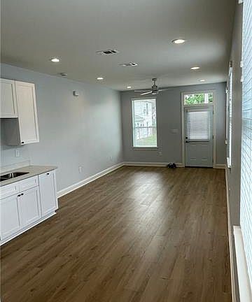 3rd image of 3416 3rd St #3416