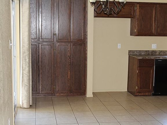 5th image of 7850 E 40th Pl