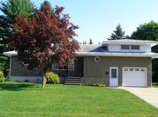 1213 Houlton St, Schenectady, NY 12303
