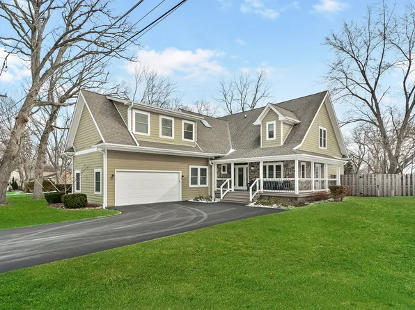 23941 N Overhill Dr, Lake Zurich, IL 60047