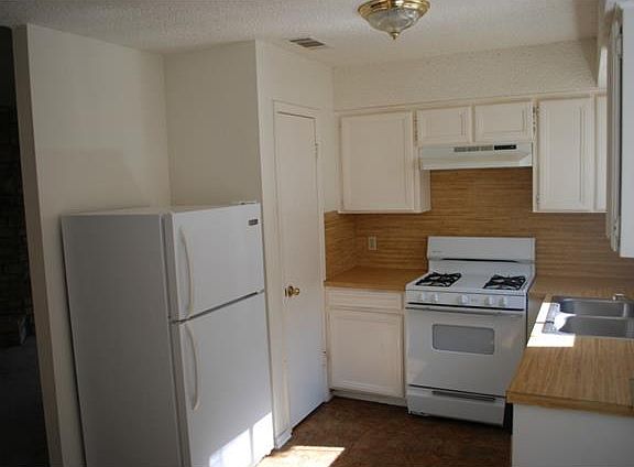 2nd image of 6303 Emerald Forest Dr