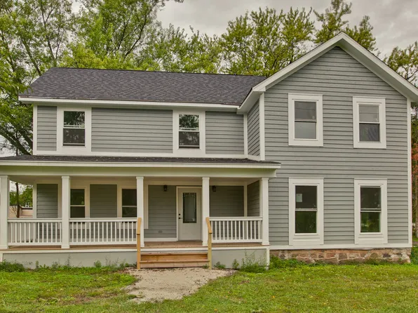 8103 Blivin St, Spring Grove, IL 60081