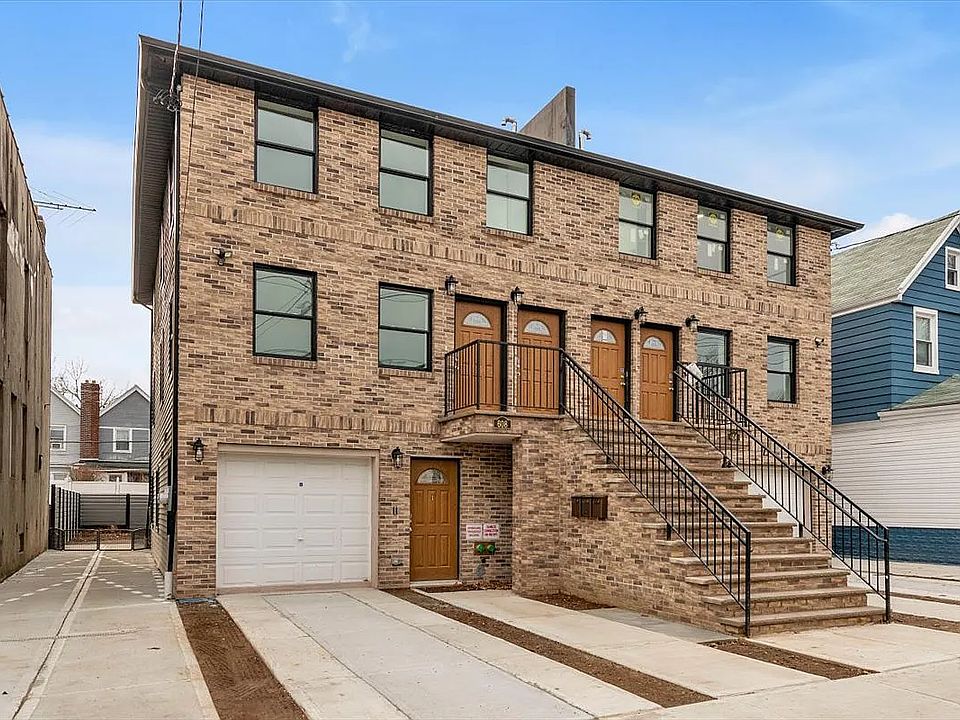 1st image of 608 E 43rd St #3