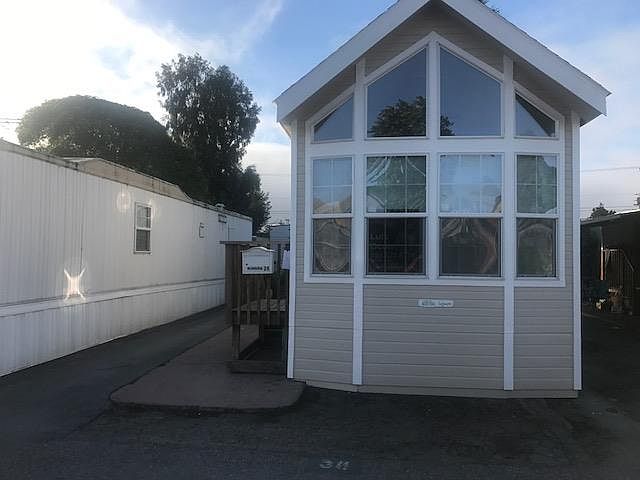 2nd image of 3499 E Bayshore Rd Spc 38