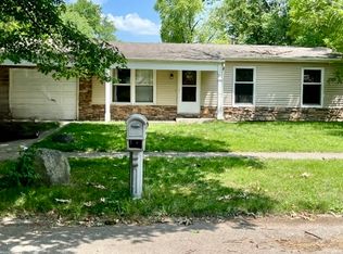 2602 Trafalgar Sq, Champaign, IL