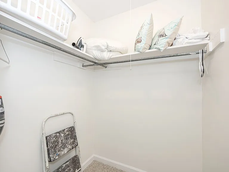 114 Ethel Cir #17 — Photo 34