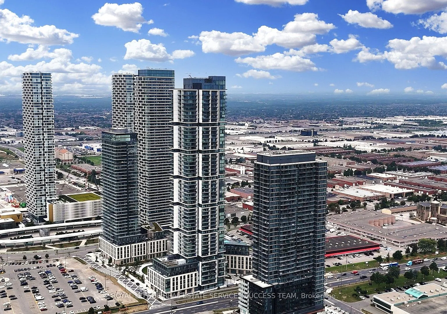 2 bed, $2,600 — Photo 1