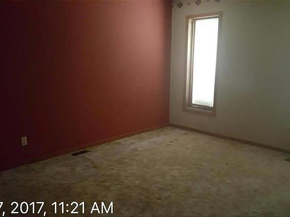 5th image of 2117 Sierra Dr