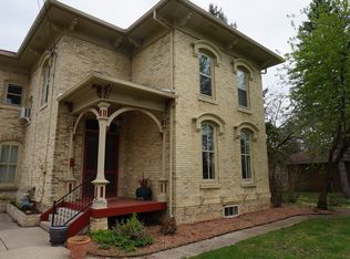 507 Foster St, Fort Atkinson, WI 53538