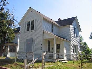 1st image of 4126 Fremont Ave N