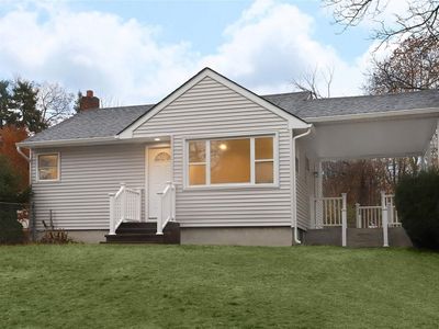 104 6th Avenue, Huntington Station, NY, 11746