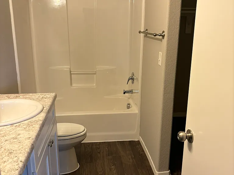 227 E Anabranch Ct — Photo 9