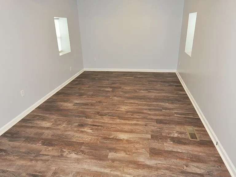 119 N Johnson Ave — Photo 8