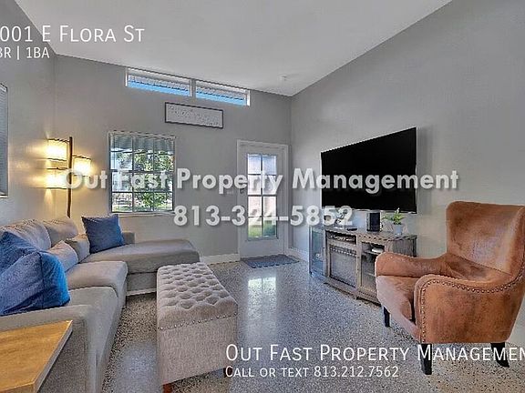 5th image of 3001 E Flora St