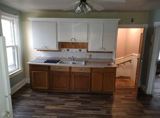 1723 Charles St UNIT B, Rockford, IL 61104