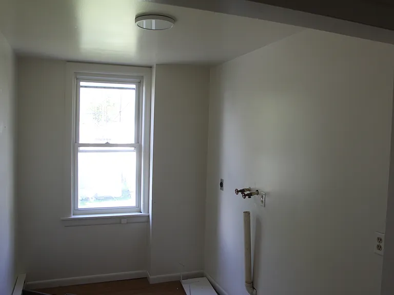 803 Wilson St — Photo 7