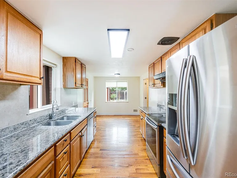 1289 S Canosa Ct — Photo 4