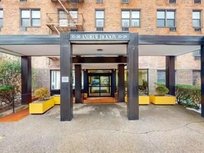 35-20 Leverich Street #B127, Jackson Heights, NY, 11372