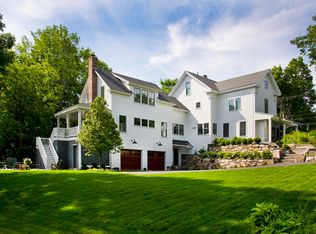 117 N Main St, Wolfeboro, NH 03894