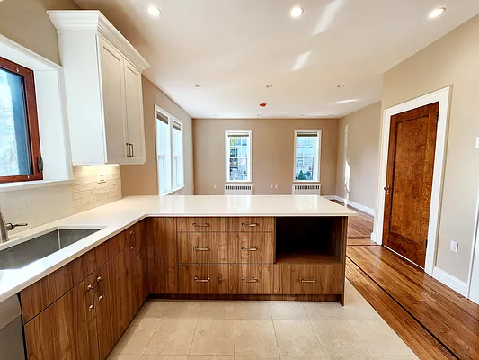 Rented by Coldwell Banker Reliable Real Estate | media 25