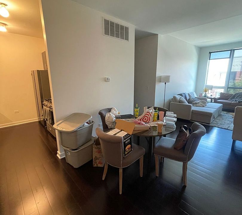 1st image of 6354 N Lakewood Ave APT 22